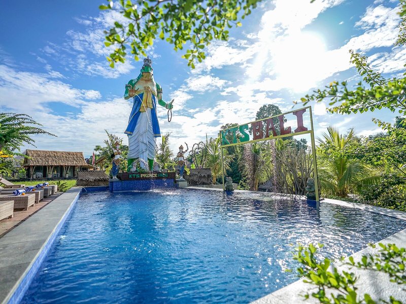 Katak Tepi Sawah Villas
